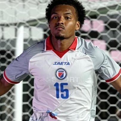 Haiti vence a Nova Zelândia em amistoso atrasado por raios