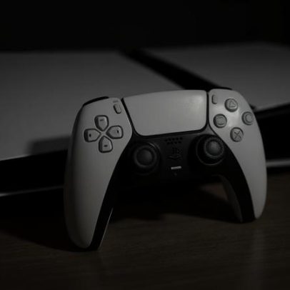 PlayStation inicia verificação de idade no Brasil para compra de jogos +18