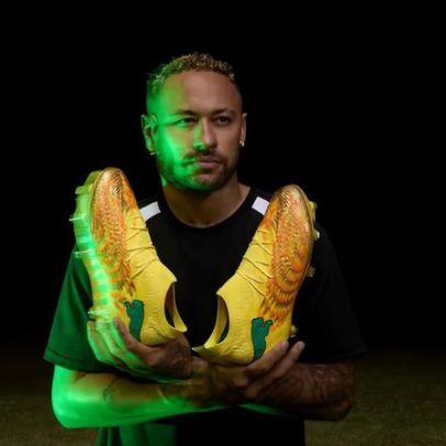 Neymar terá chuteira exclusiva para volta à Seleção, com fotos