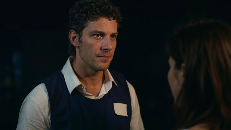 Chay Suede como Pedro em 'Quem Ama Cuida', novela das 9 da Globo