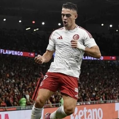 Internacional fecha venda de Borré ao River Plate