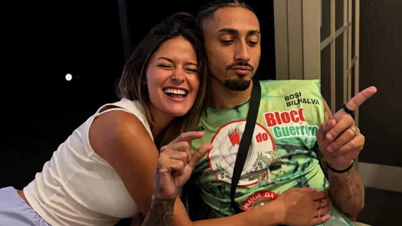 Esposa de Raphinha nega crise financeira