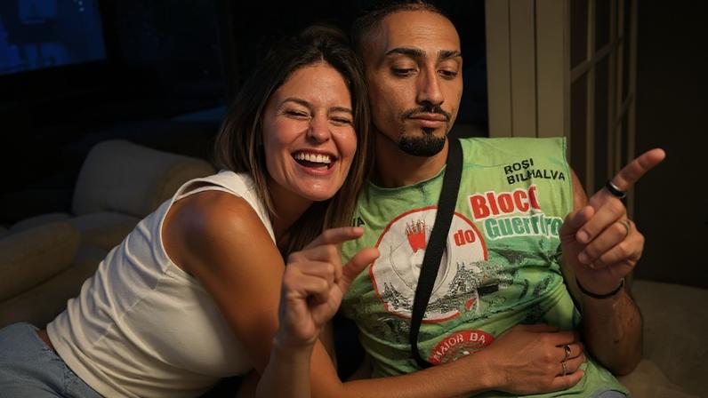 Esposa de Raphinha nega crise financeira