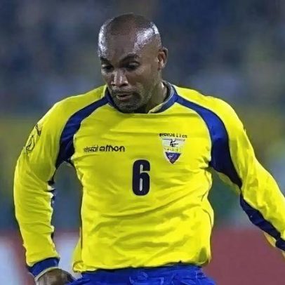 Morre Raúl Guerrón, ex-jogador da seleção equatoriana que atuou na Copa 2002