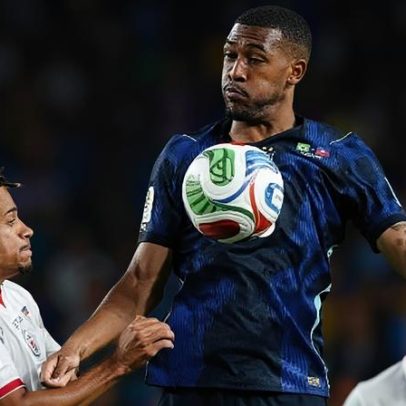 Rayan tem mais leveza que Luiz Henrique para ser titular, diz PVC