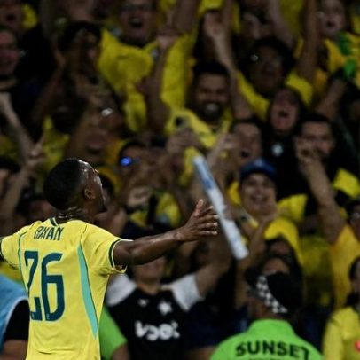 Brasil joga com Rayan titular e Neymar no banco contra a Escócia