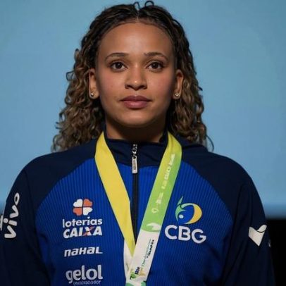Rebeca e Bia se salvam em domingo marcado por derrotas brasileiras