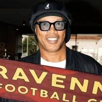 Ronaldinho coloca time da Série C italiana no foco, papel é incerto