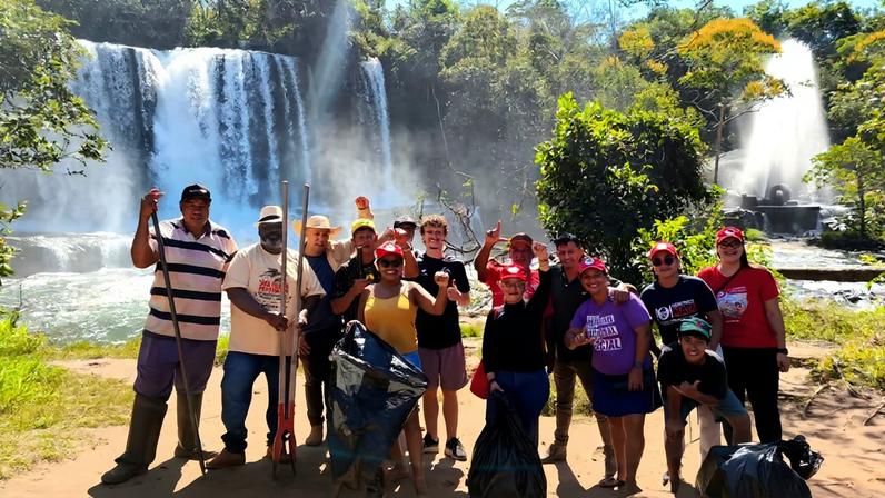 Sem-terra plantam 5 mil mudas na semana do Meio Ambiente. Foto: MST/Divulgação