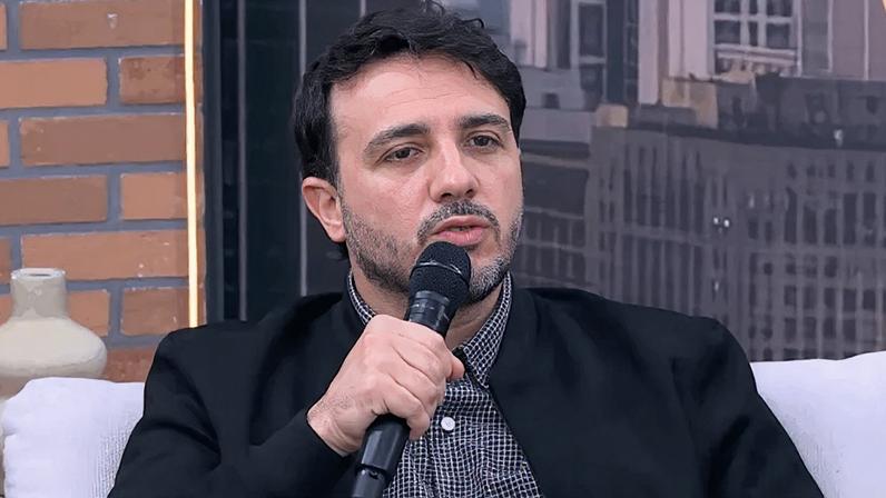 Renan Santos (na foto) analisou a relação entre Trump, Lula e Bolsonaro