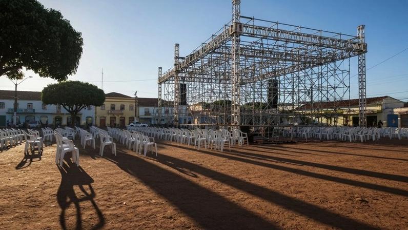 Reriutaba contrata show de Zé Vaqueiro por R$ 600 mil via inexigibilidade