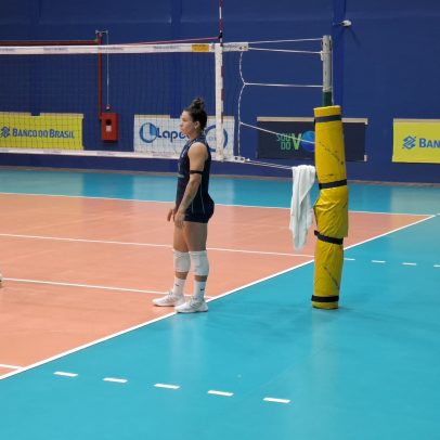 Bruninha mira vaga na seleção como alternativa a Macris e Roberta