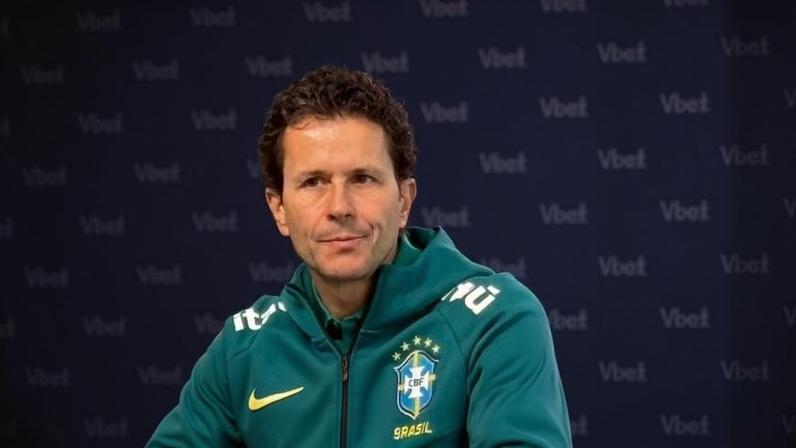 Rodrigo Lasmar, médico da seleção brasileira