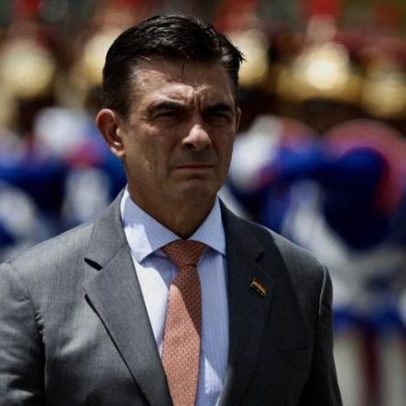 Presidente da Bolívia decreta estado de emergência em meio à crise