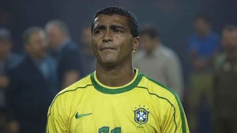 Romário se coloca entre os cinco maiores jogadores da história do futebol