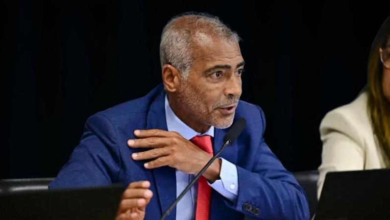 "Depois de analisar melhor a proposta, entendi que muita gente viu o texto como algo prejudicial ao trabalhador brasileiro", escreveu o senador (na foto) em seu perfil no X sobre a “PEC do horário flexível"
