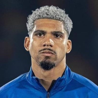 Ronald Araujo é dúvida para estreia do Uruguai na Copa