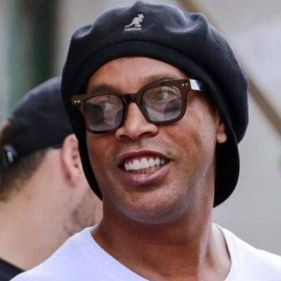 Ronaldinho retorna ao futebol aos 46 anos na 3ª divisão italiana