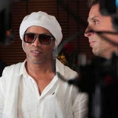 Ronaldinho retoma a carreira aos 46 na terceira divisão italiana