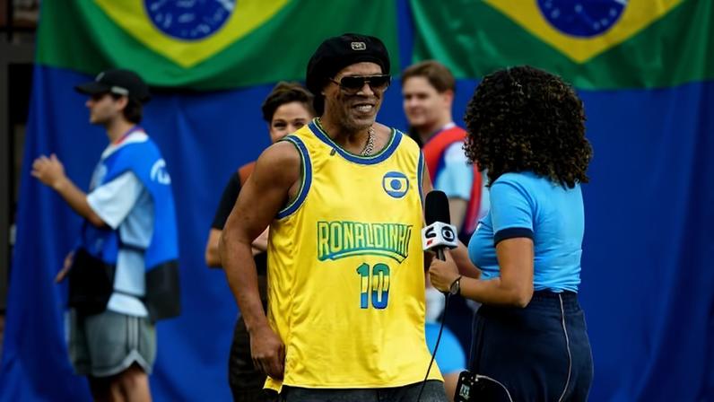 Ronaldinho Gaúcho no Hard Rock Stadium antes de Escócia x Brasil pela Copa do Mundo 2026