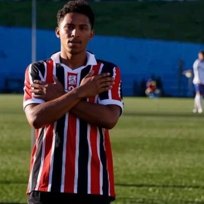 Ryan Francisco volta a marcar e ganha espaço no radar de Dorival