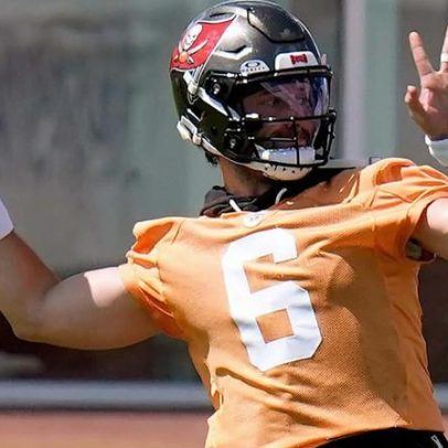 Baker Mayfield define prazo no training camp para negociações contratuais