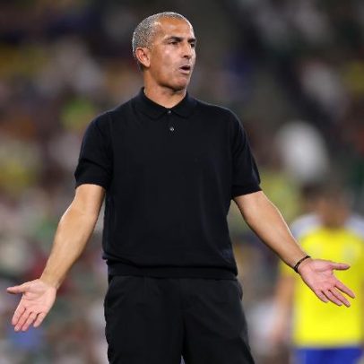 Técnico da Tunísia deve ser demitido após goleada na Copa, segundo NYC