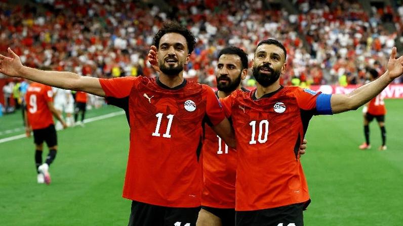 Ziko e Salah celebram gol do Egito sobre Nova Zelândia em duelo da Copa do Mundo