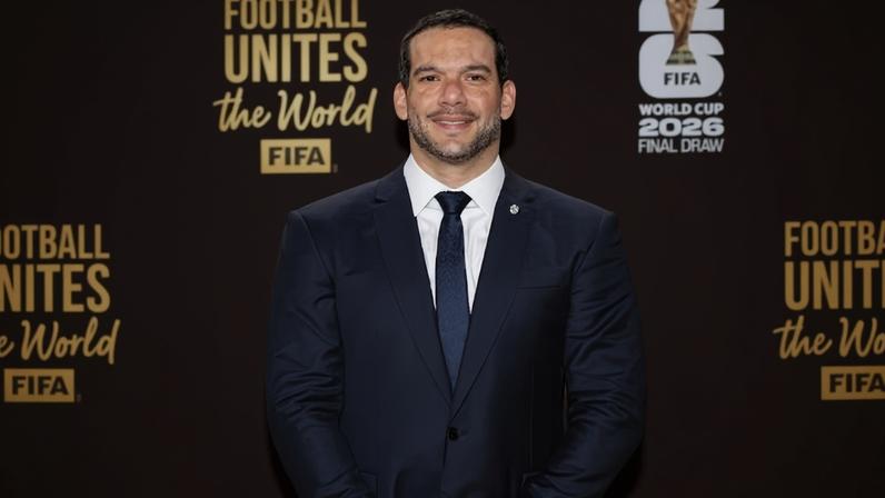 Samir Xaud, presidente da CBF, chega para o sorteio dos grupos da Copa do Mundo de 2026