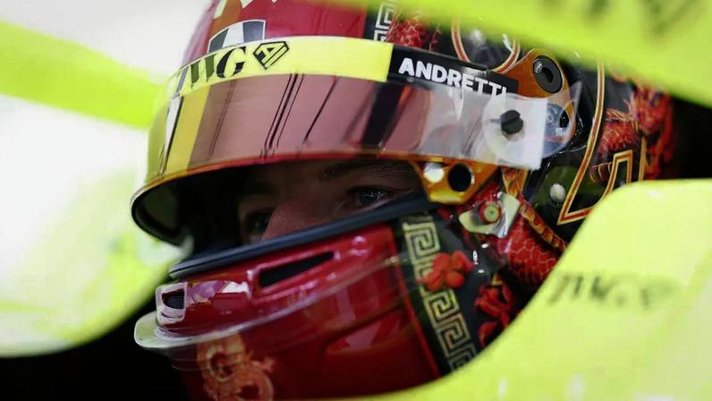 Jake Dennis faz pole position em Sanya