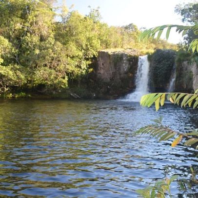 Jovem de 22 anos morre em afogamento na cachoeira da Chapada dos Veadeiros
