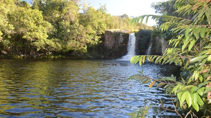 Jovem morreu após se afogar em cachoeira na Chapada dos Veadeiros, em Goiás
