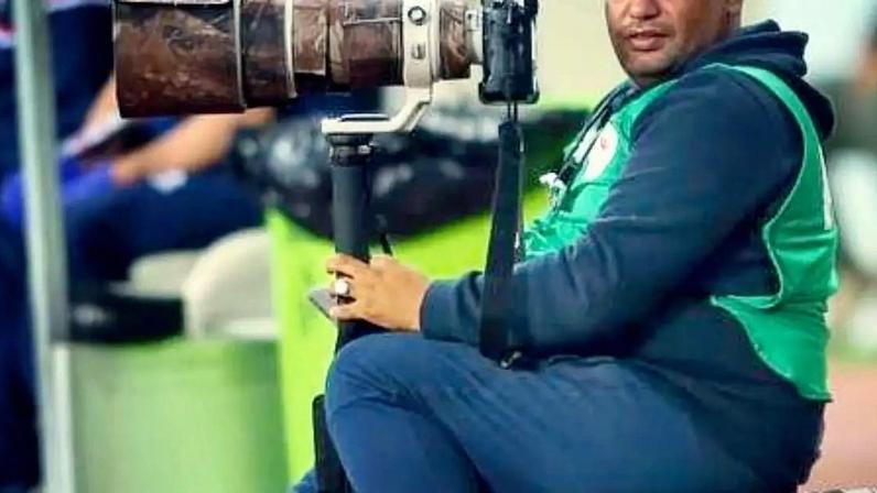 O fotógrafo Talal Salah foi impedido de entrar nos EUA