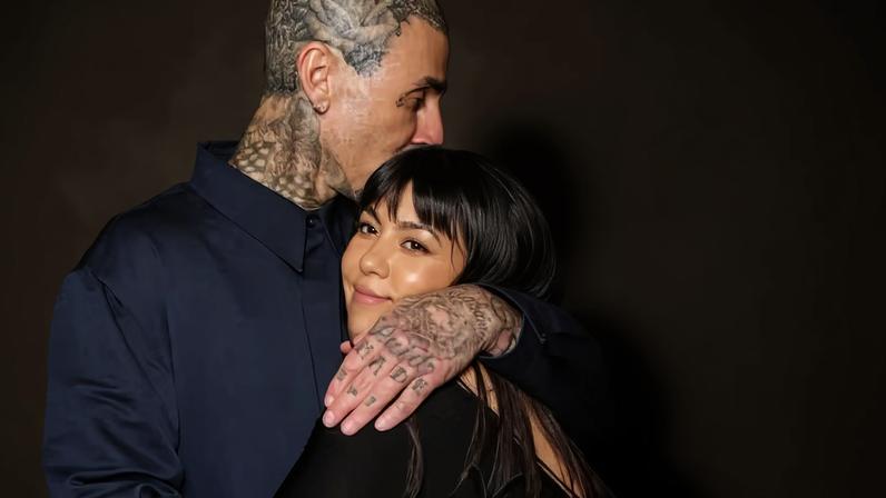 Kourtney Kardashian e Travis Barker — Foto: Reprodução/Instagram