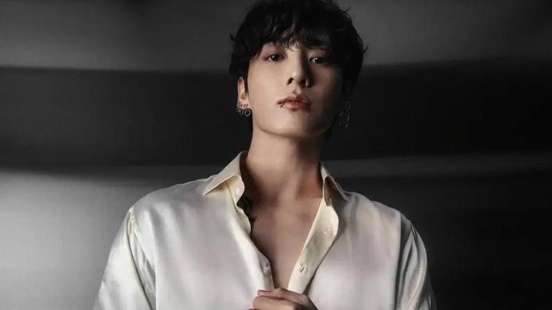 Brasileira que perseguiu Jung Kook é condenada na Coreia do Sul