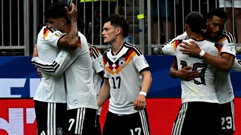 Seleção alemã comemora gol de Kai Havertz contra Curaçao, na vitória por 7 a 1 na estreia