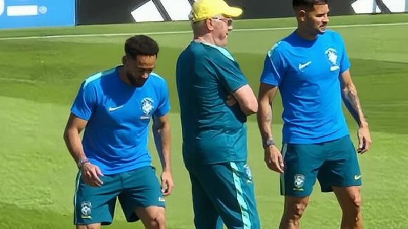 Seleção brasileira treina em Houston antes do jogo contra o Japão