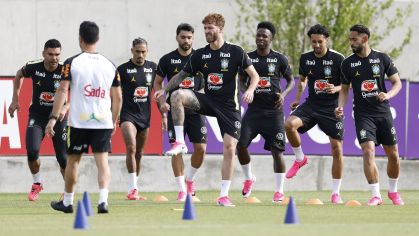 Seleção Brasileira durante treino antes do amistoso contra o Egito