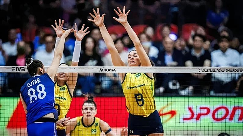 Seleção brasileira de Vôlei em quadra