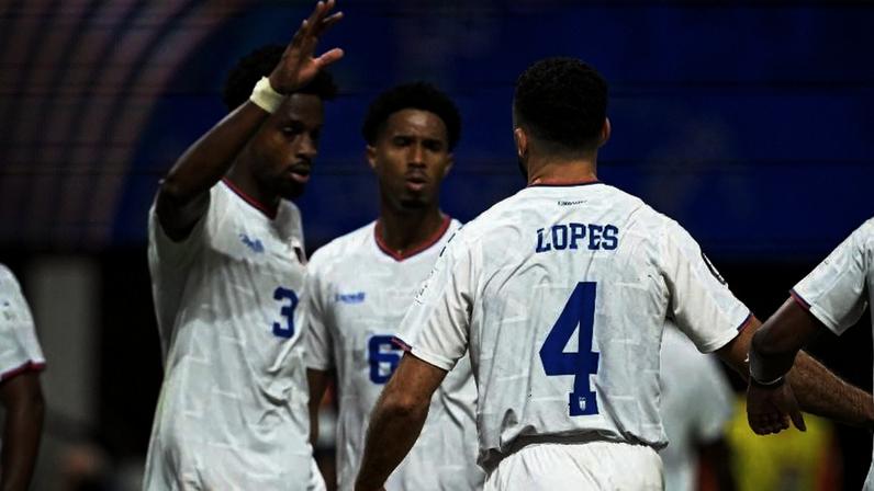 15.jun.2026 - Seleção de Cabo Verde celebra empate com a Espanha na Copa do Mundo 2026