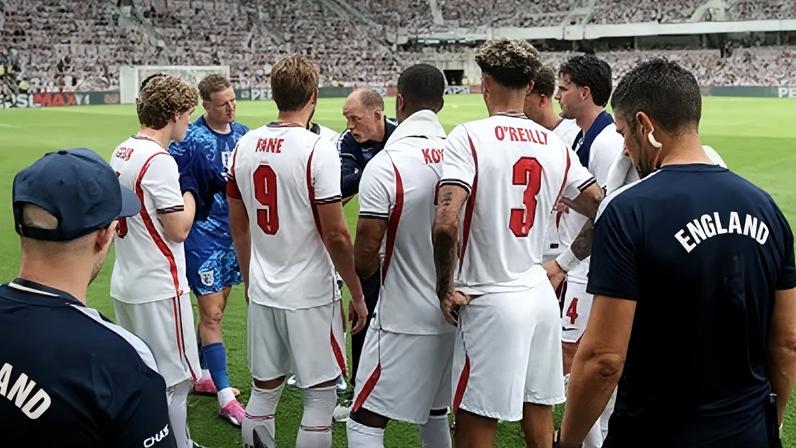 Seleção da Inglaterra durante amistoso contra a Costa Rica antes da Copa do Mundo