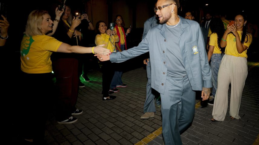 Neymar - Embarque - Seleção Brasileira - Copa do Mundo — Foto: Rafael Ribeiro / CBF