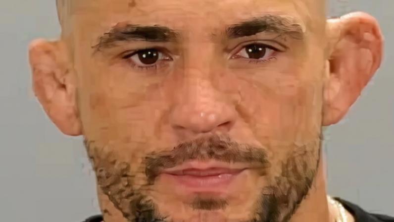 O ex-campeão do UFC Dustin Poirer em retrato feito no momento de sua prisão — Foto: divulgação