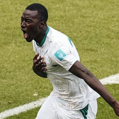 Senegal goleia Iraque e entra na briga por vaga entre os melhores terceiros