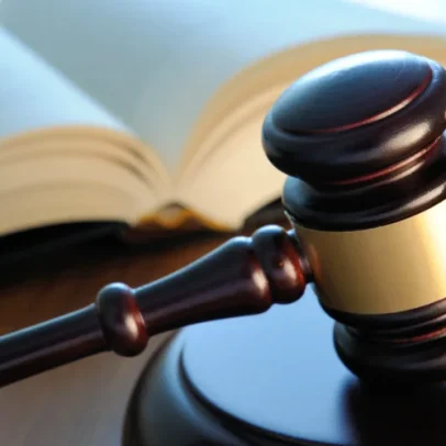 IA lê contratos jurídicos e identifica erros que advogados não detectam
