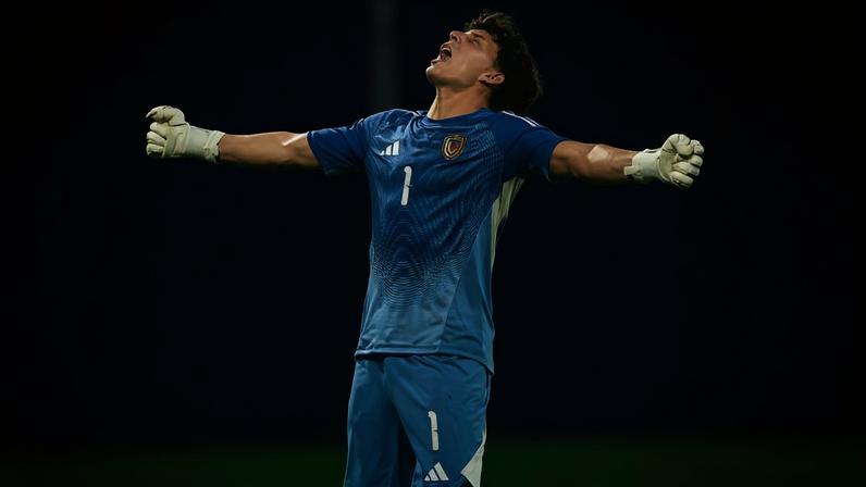 Sebastián Angulo, goleiro venezuelano que está próximo do Palmeiras — Foto: Reprodução/Instagram de Sebastian Angulo