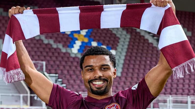 Eduardo Ageu, brasileiro que atua no Hearts, da Escócia — Foto: Instagram / Heart of Midlothian FC