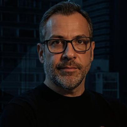 Filho de feirante cria empresa de tecnologia que fatura 140 mi e firma OpenAI