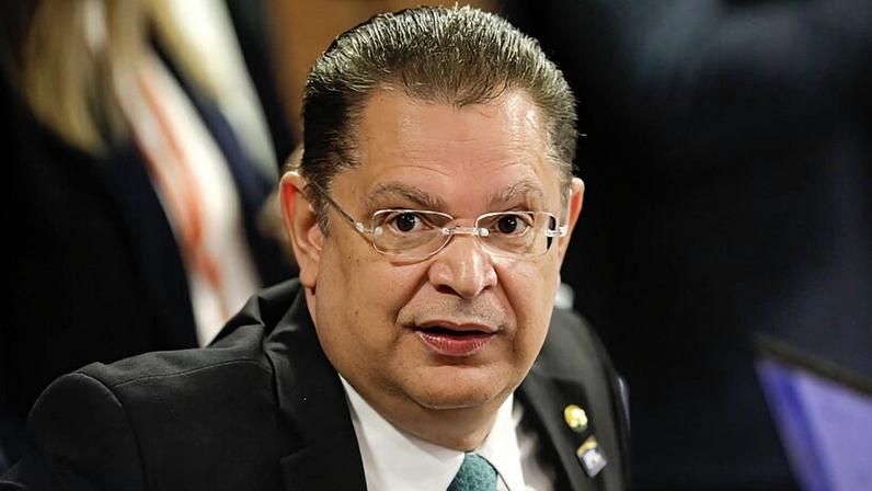 Sóstenes Cavalcante também pediu a realização de audiência pública com representantes da missão diplomática norte-americana