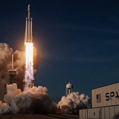Trabalhadores da SpaceX ampliam fortunas com IPO